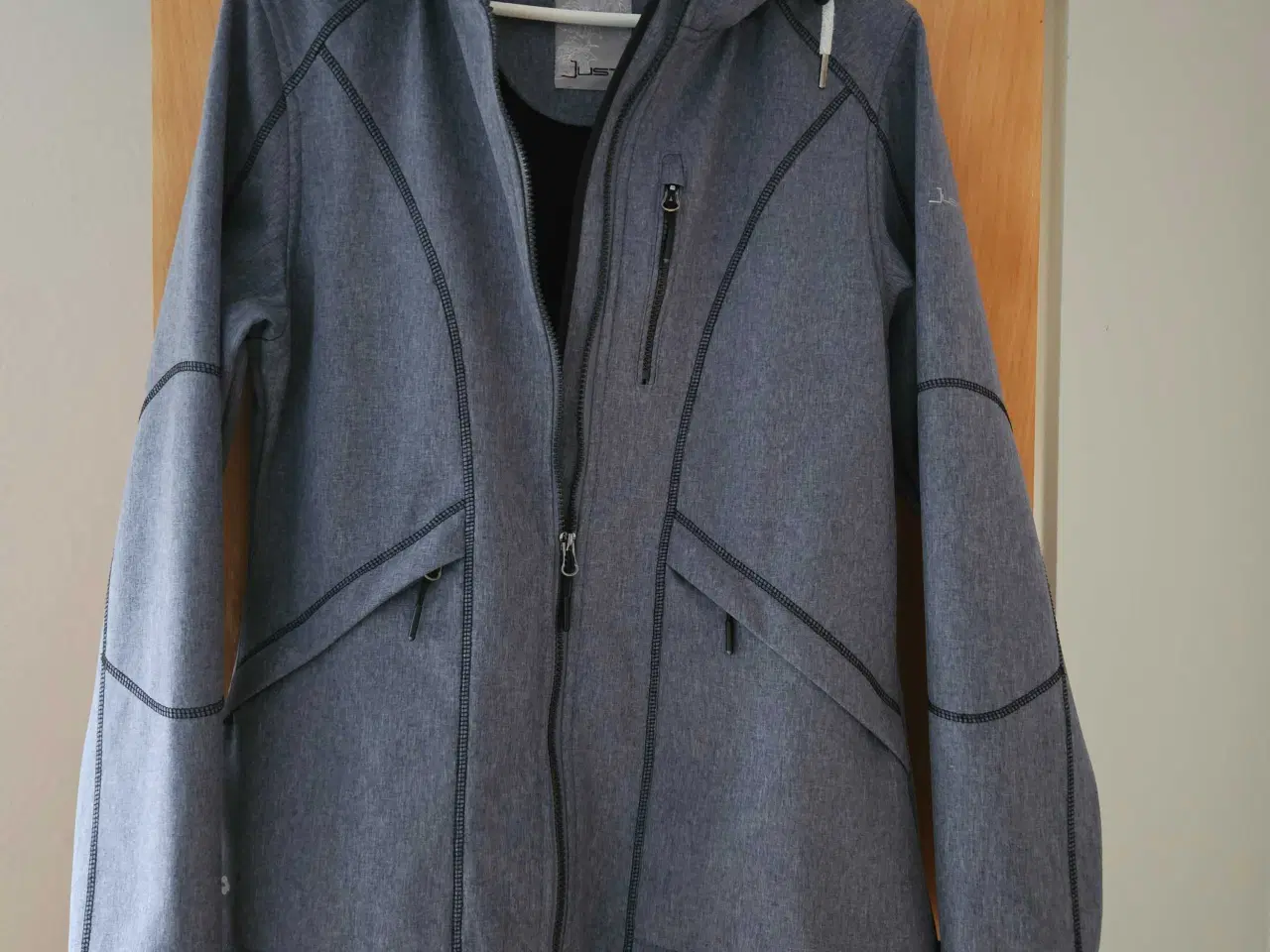 Billede 2 - VIND OG VANDAFVISENDE OVERGANGS JAKKE