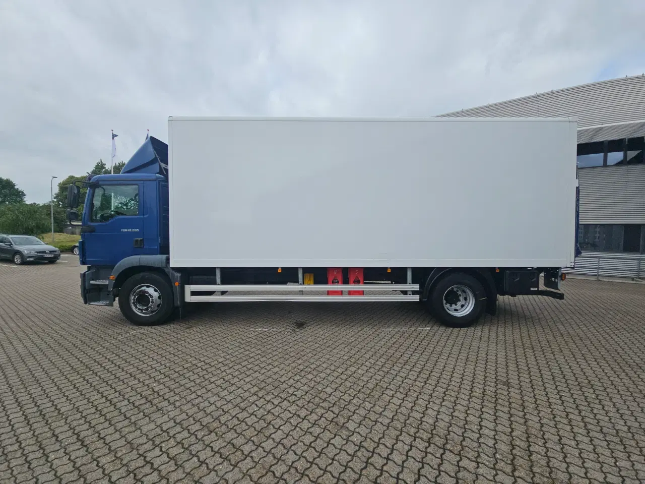 Billede 9 - MAN TGM 18.290, Lukket kasse