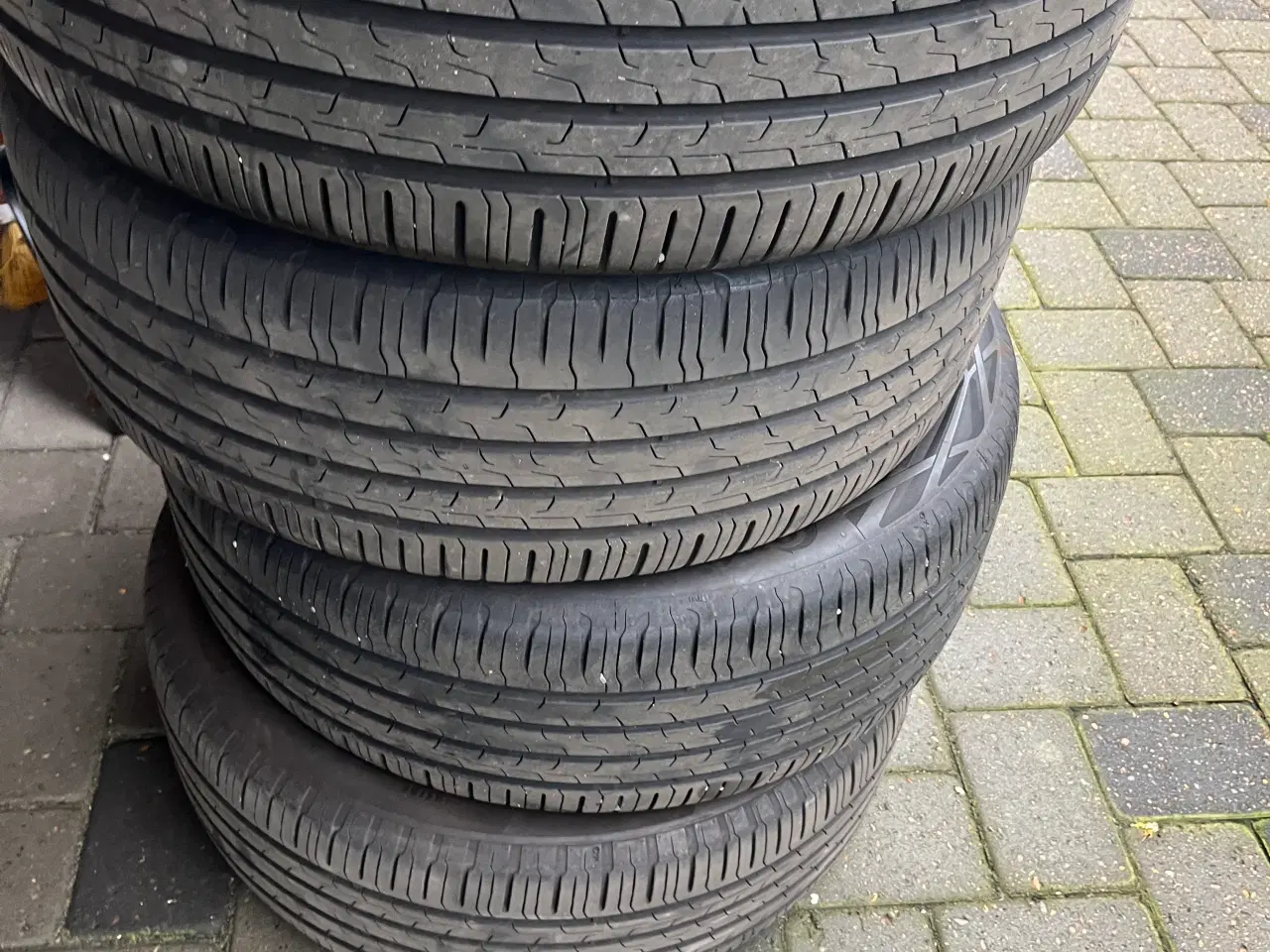 Billede 2 - 4 stk Continental sommer 235/50-19