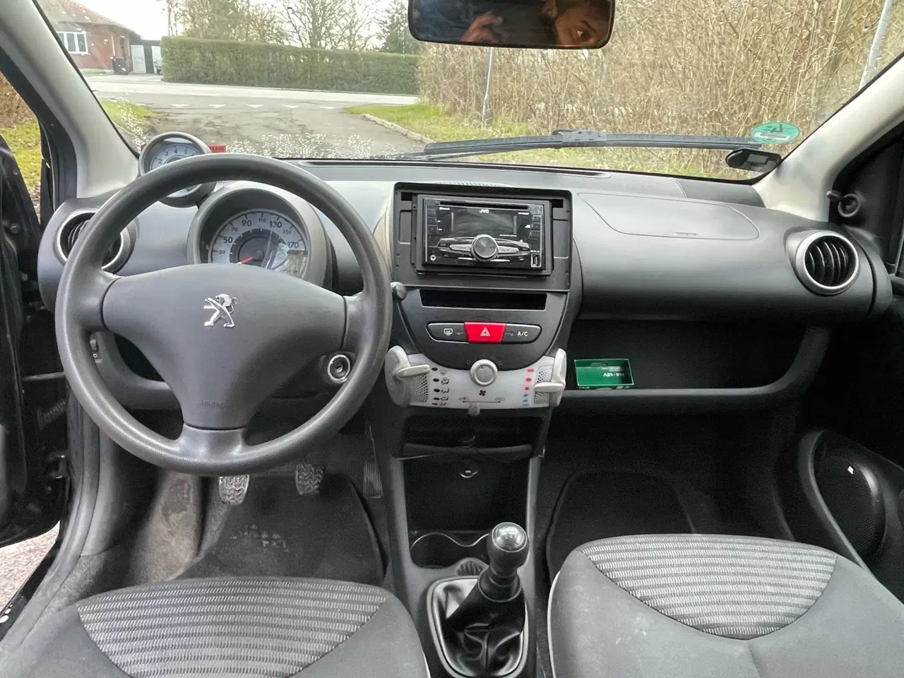 Billede 8 - lille fint økonomisk bil