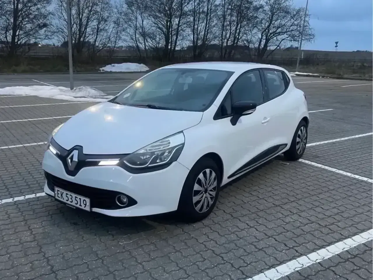 Billede 1 - CLIO IV (27,8km/L)