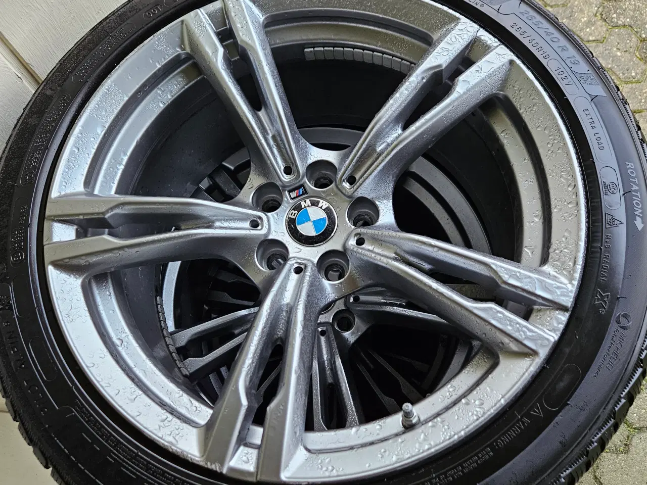 Billede 2 - BMW M5 fælge med vinterdæk
