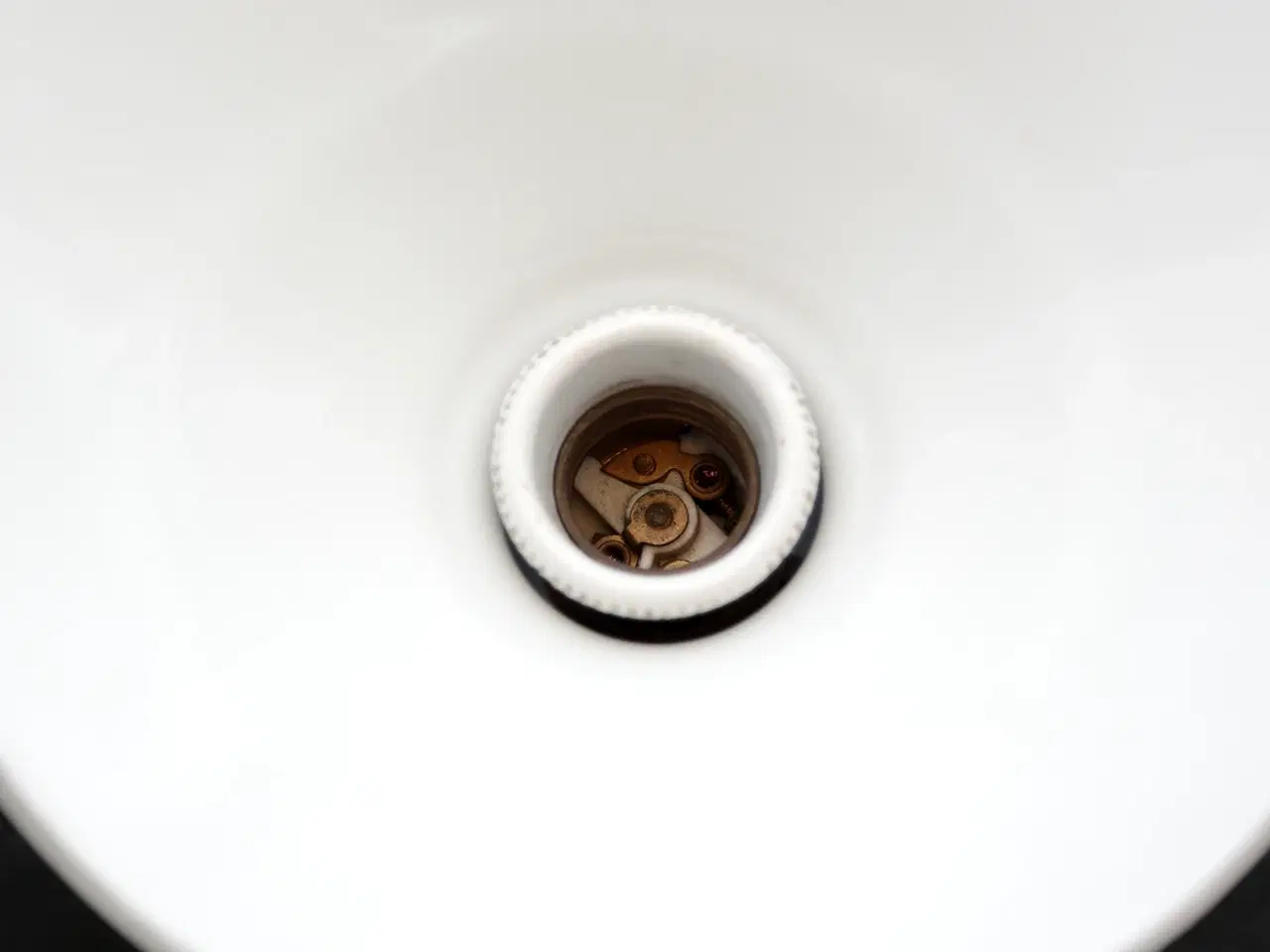 Billede 8 - Dansk skomagerlampe i opalglas fra 1940–50’erne