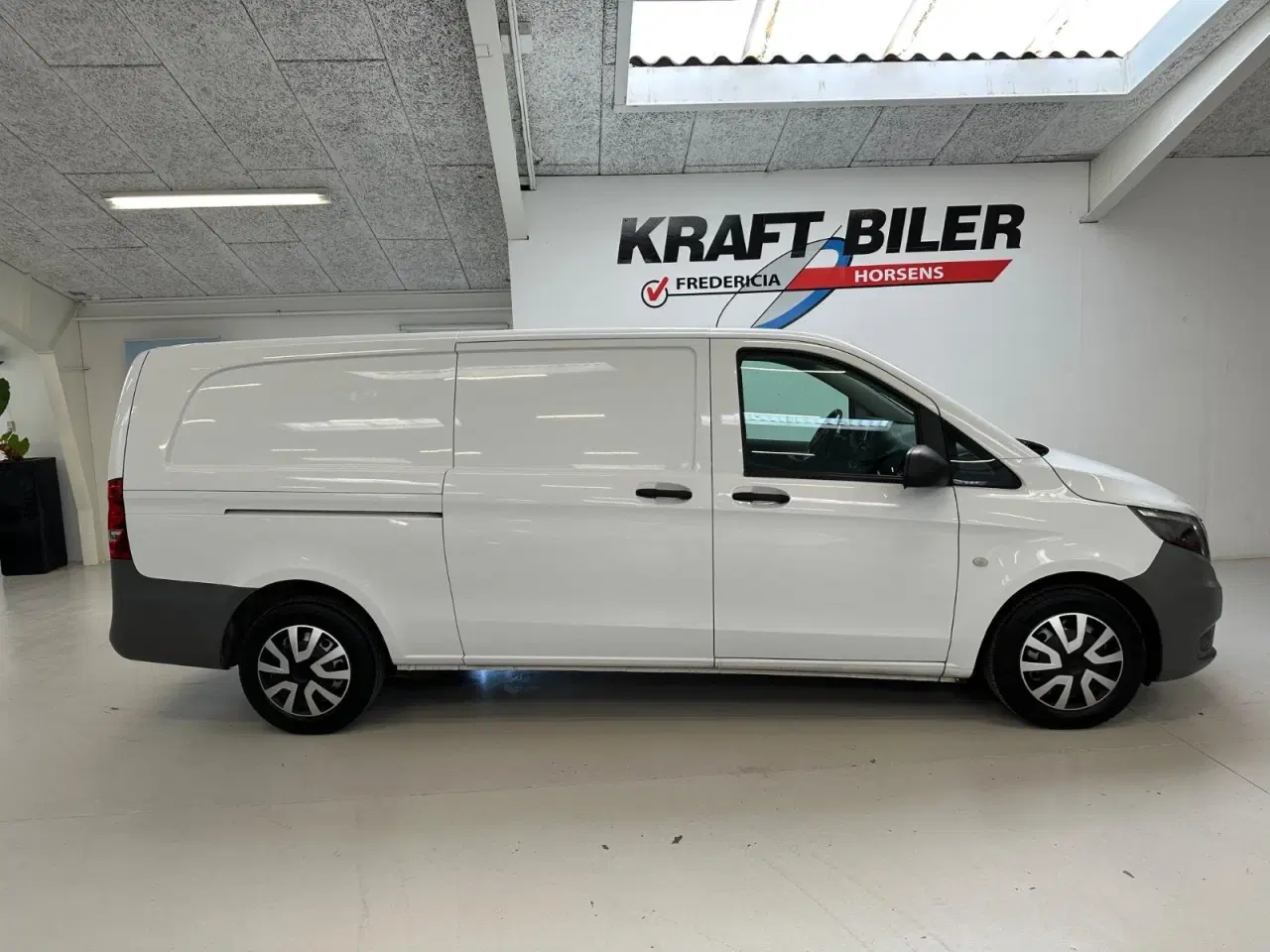 Billede 2 - Mercedes Vito 114 2,0 CDi Kassevogn aut. XL RWD