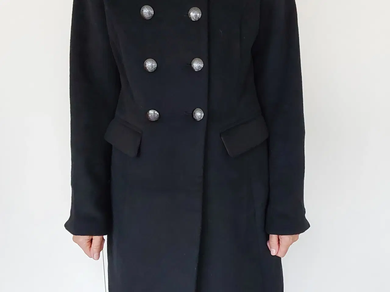 Billede 1 - Elegant sort frakke fra Culture str. 38