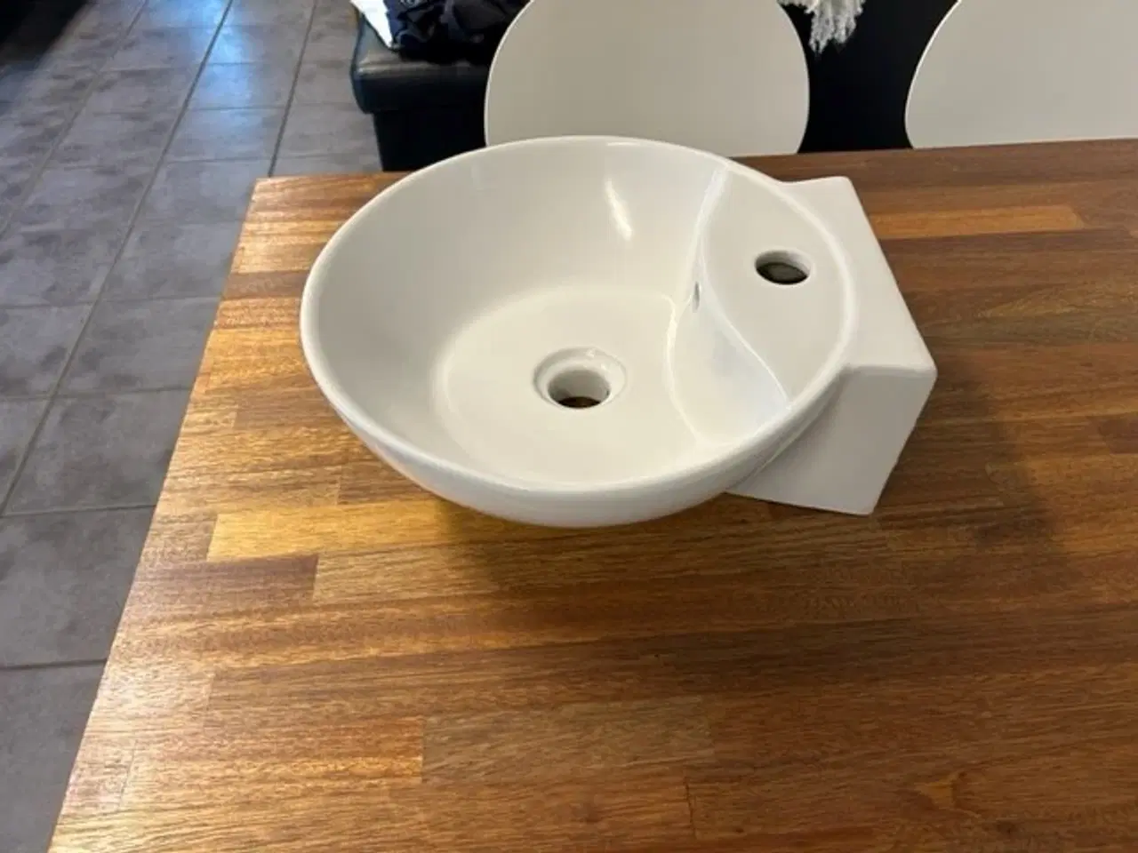 Billede 3 - Lille hvid håndvask