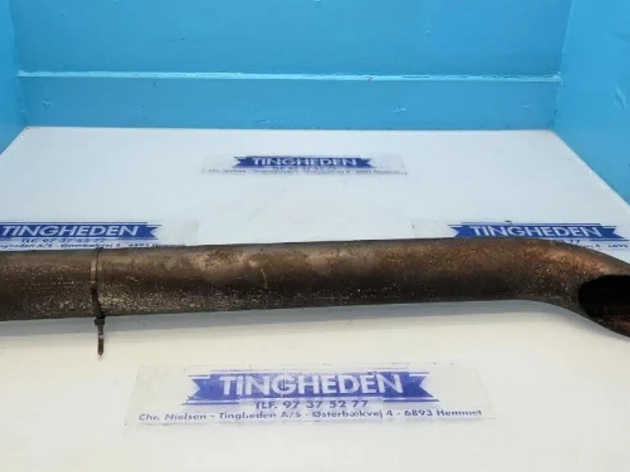 Billede 1 - New Holland LB115B Udstødningsrør 87622674