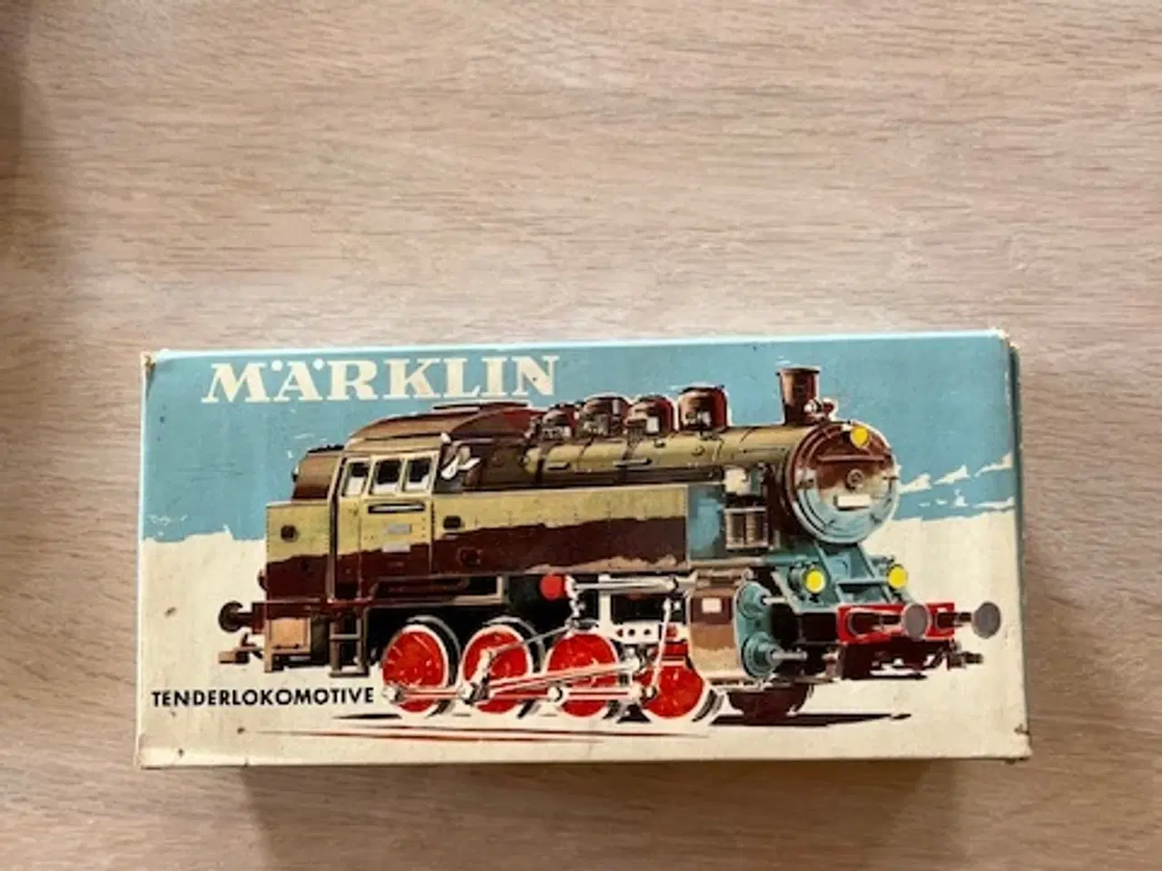 Billede 8 - Märklin togsæt med skinner, godsvogne, bro m.m.