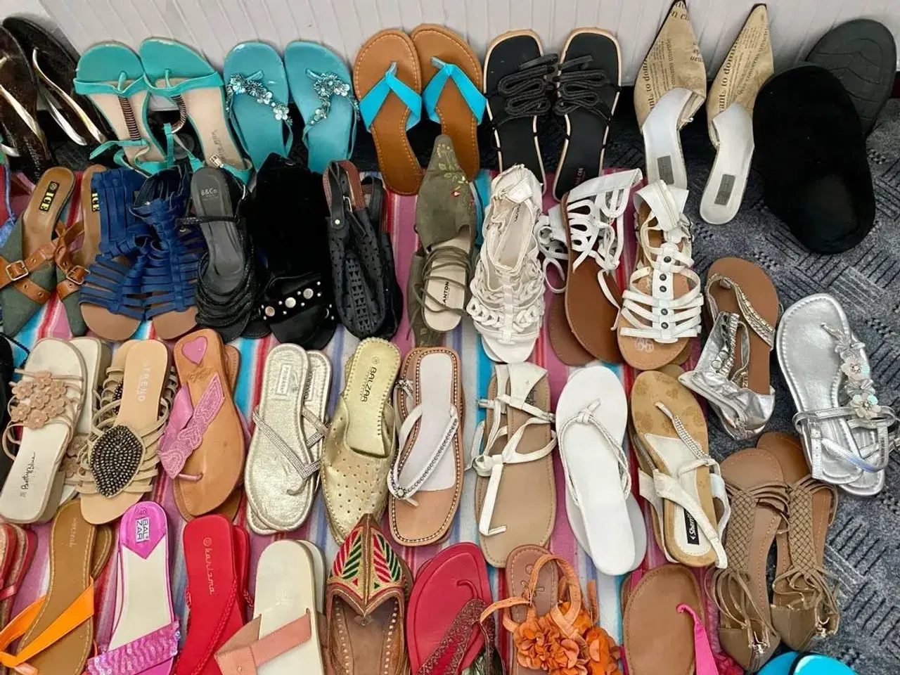Billede 4 - Diverse sommer sandaler til salg