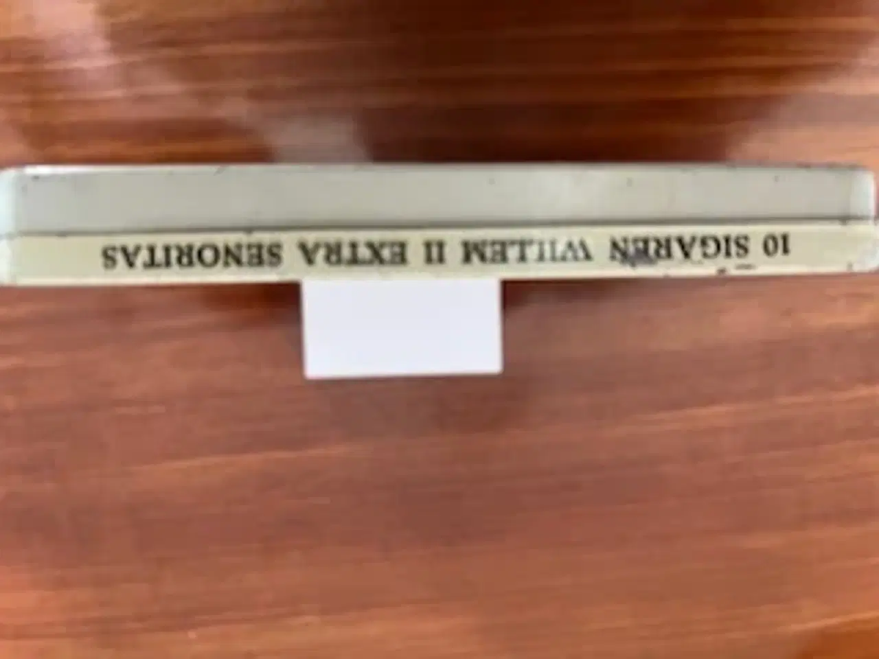 Billede 2 - Gammel blikæske til cerutter