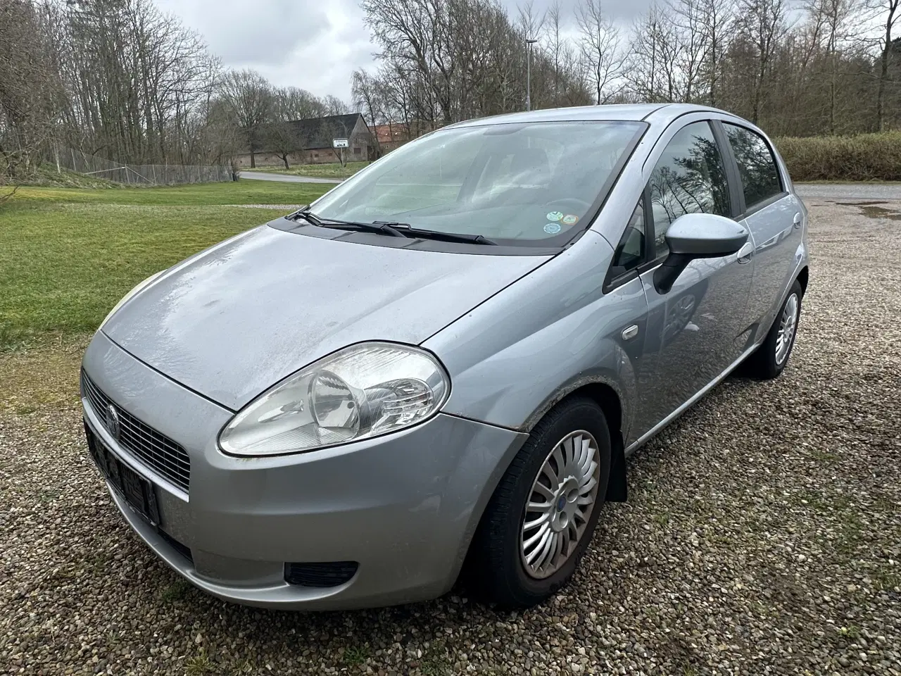 Billede 1 - Fiat Punto 1,4 fra 2007 sælges som projektbil elle