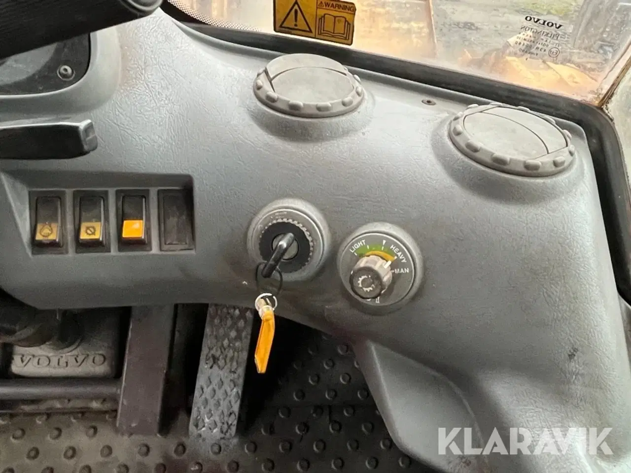 Billede 9 - Gummiged Volvo L330D med skovl