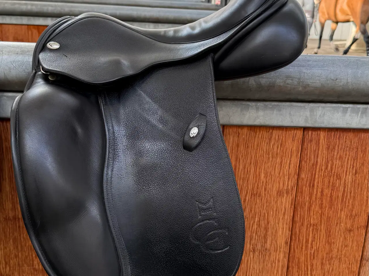 Billede 4 - clincher compact sadel 17"