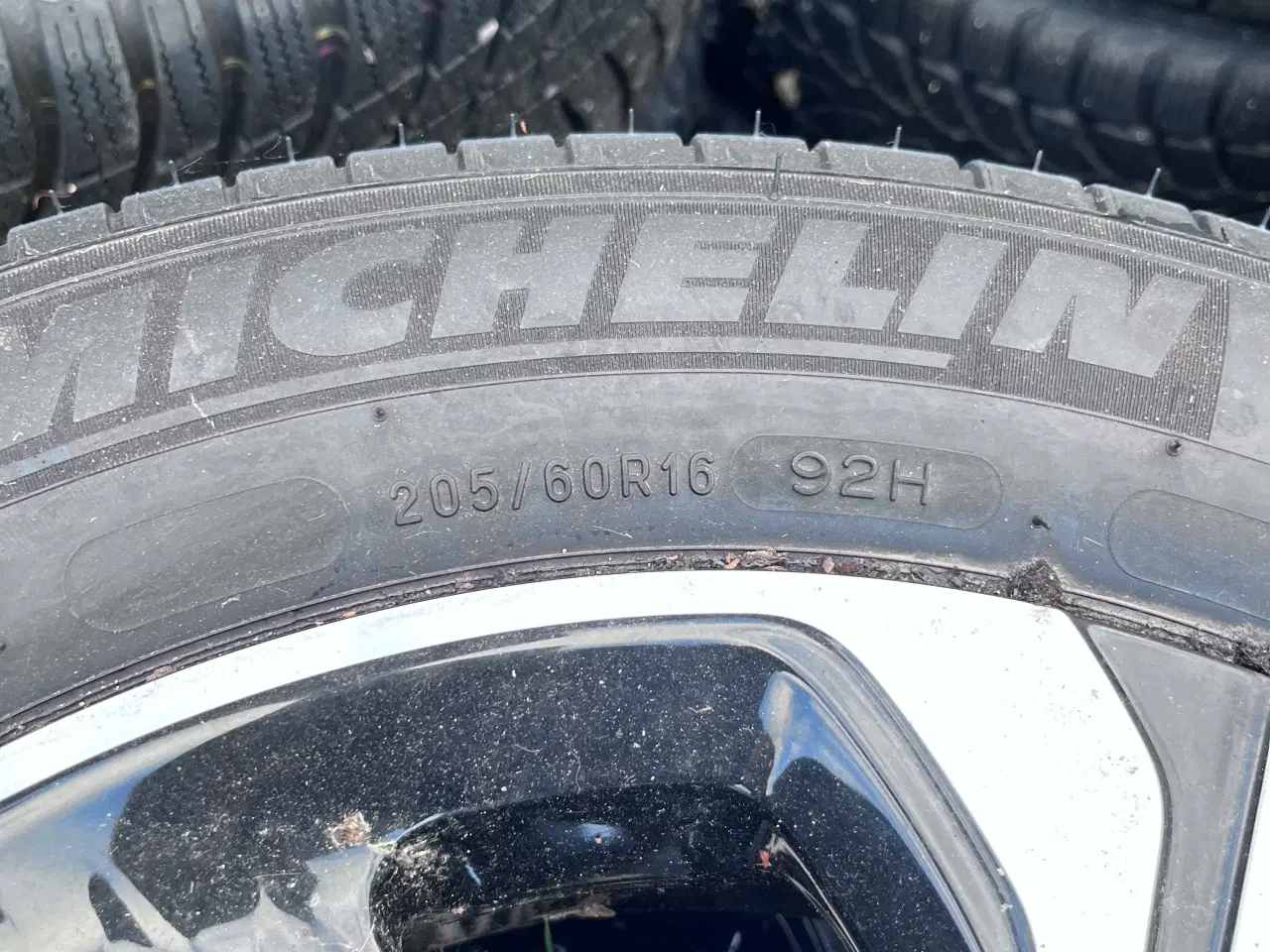 Billede 7 - Originale Kia fælge med dæk ( helt nye ) 
