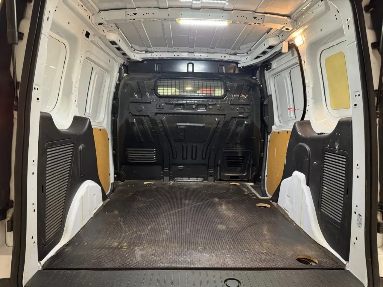Billede 14 - Ford Transit Connect 1,6 TDCi 95 Trend kort