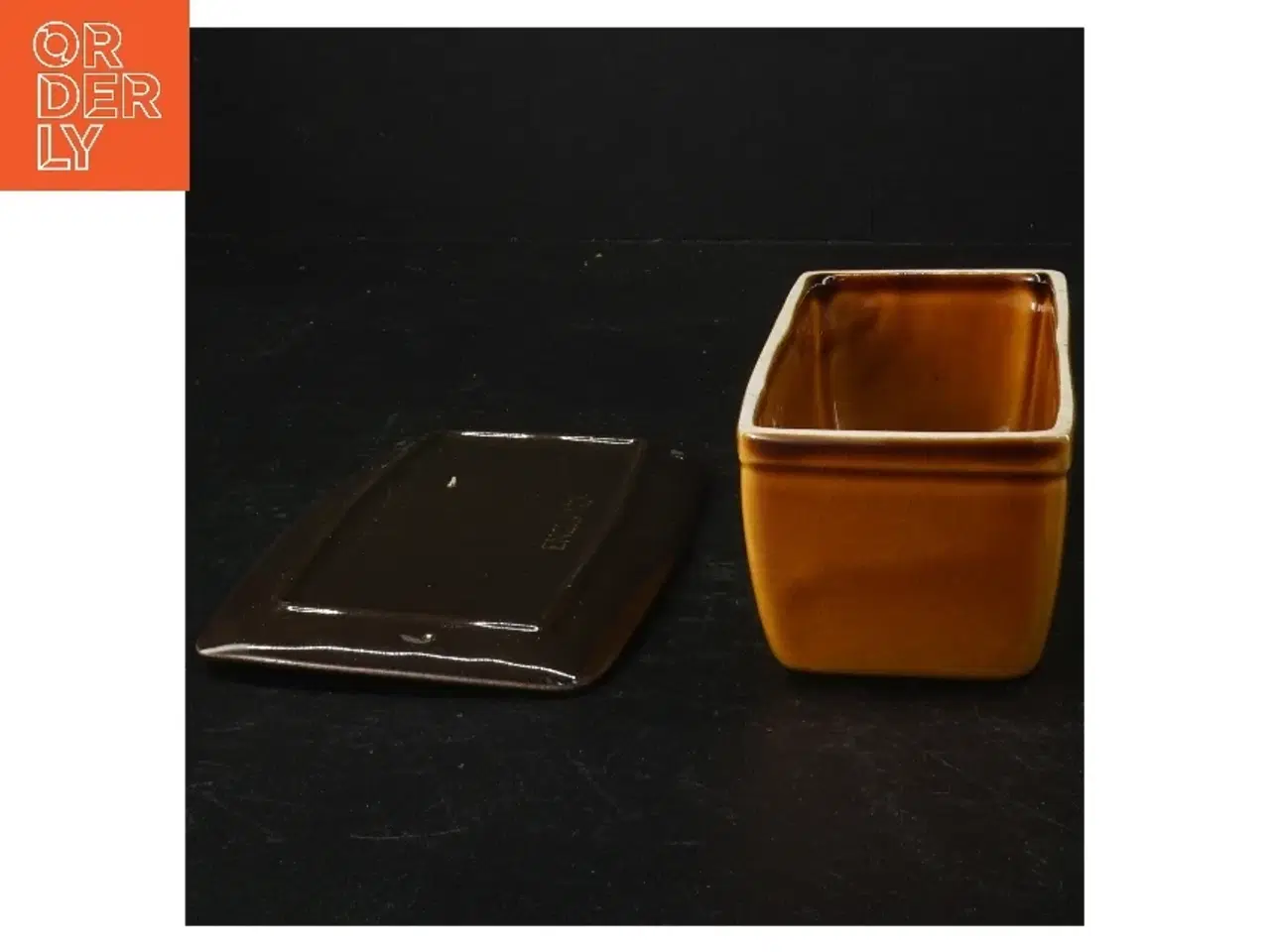 Billede 3 - Retro smør dåse (str. 18 x 9 cm)