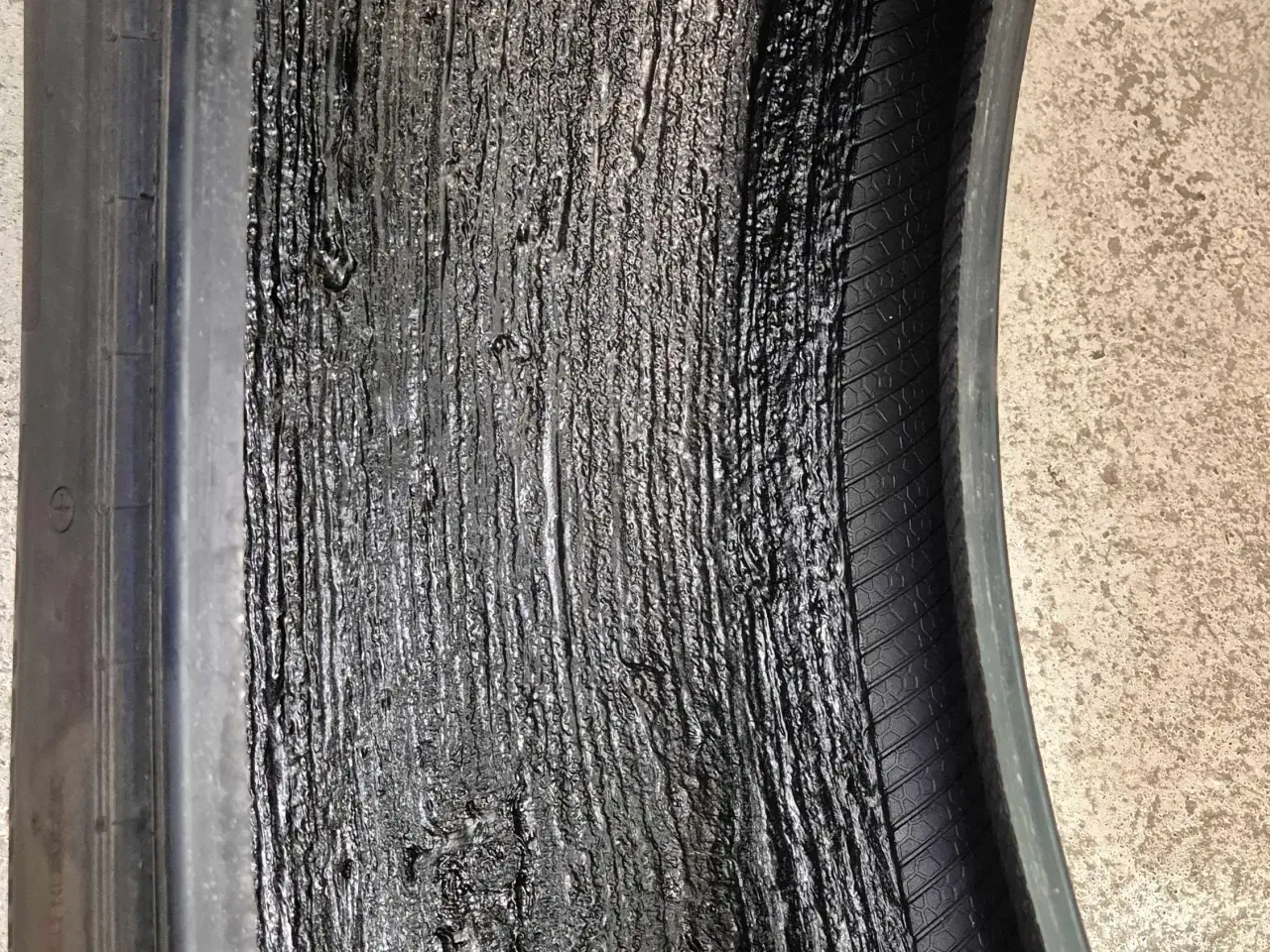 Billede 4 - 255 45 R19 / 235 50 R19 SOMMERDÆK NÆSTEN NYE