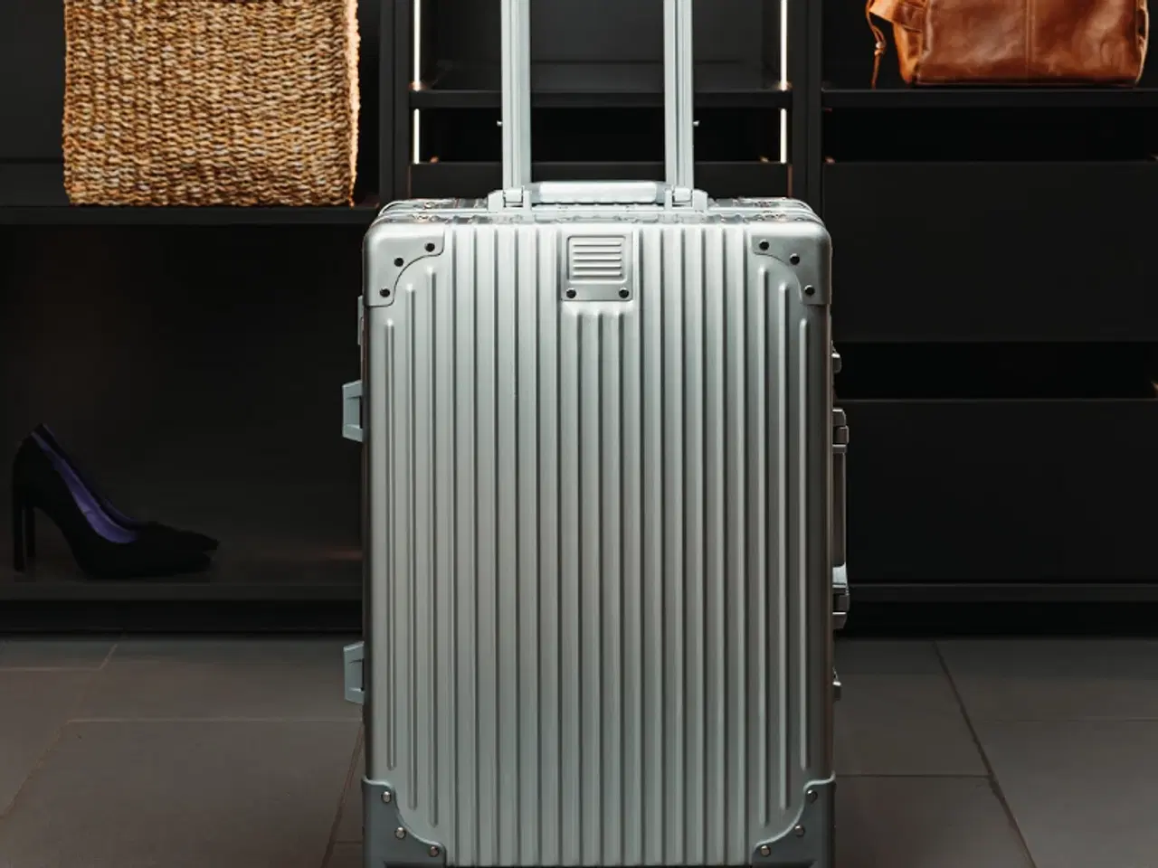 Billede 2 - CPH by Hâws trolley aluminium sølv 39x22x59 cm