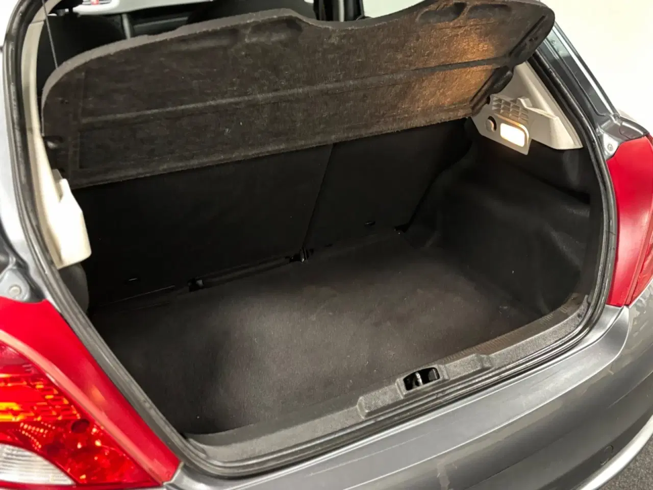 Billede 16 - Peugeot 207 1,6 HDi 90 Comfort+