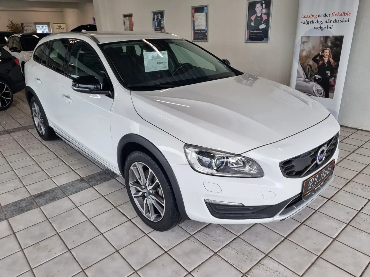 Billede 2 - Volvo V60 CC 2,0 D3 150 Momentum