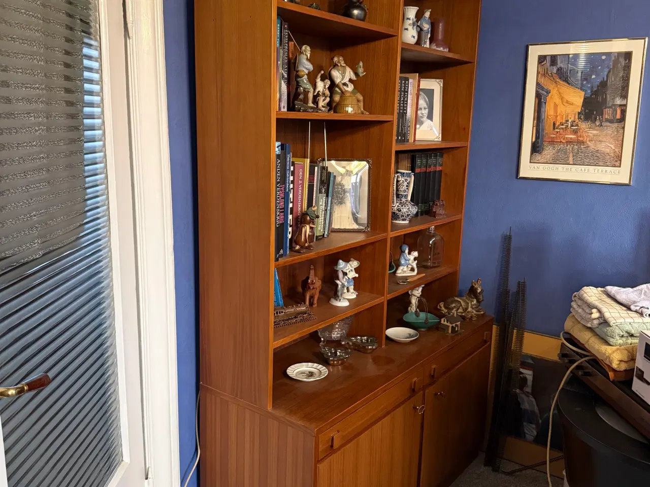 Billede 1 - Klassisk teaktræsreol i skandinavisk stil