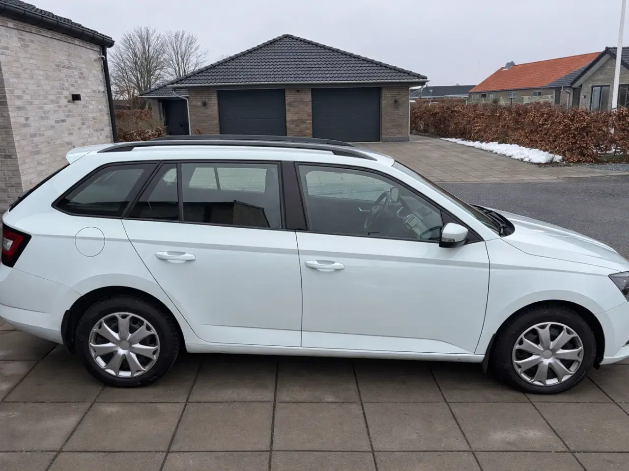 Billede 3 - Spare gris med plads :-)