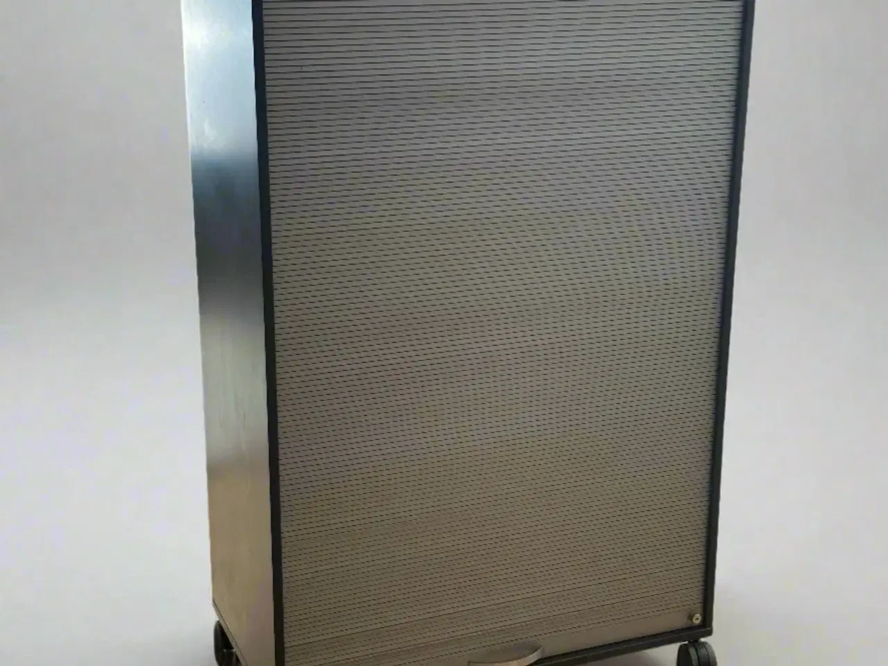 Billede 1 - Opbevaringsenhed (m. Jalousilåge)