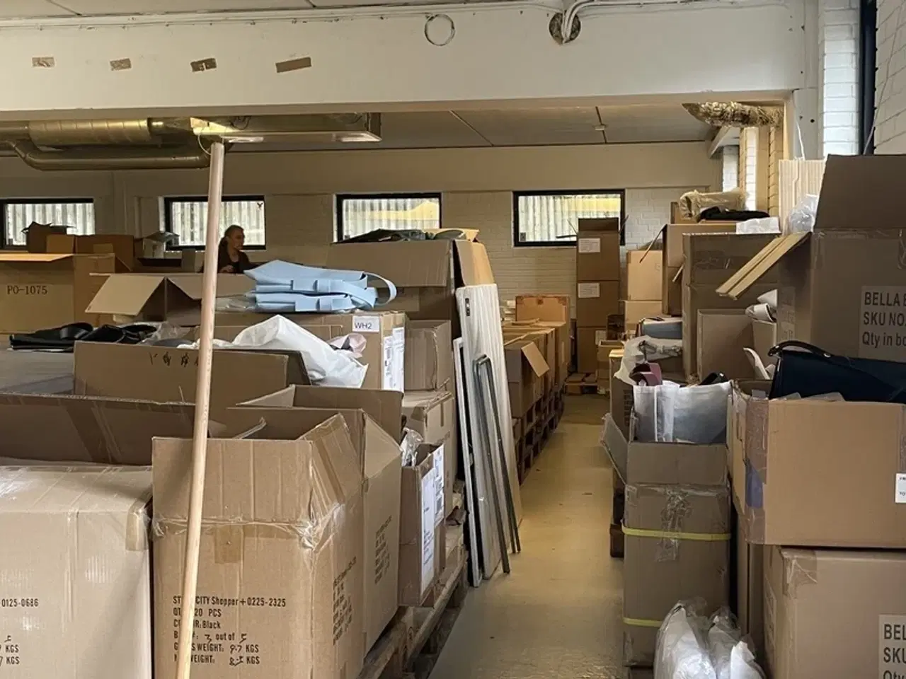 Billede 11 - Fremleje af lager med portadgang og fællesfaciliteter