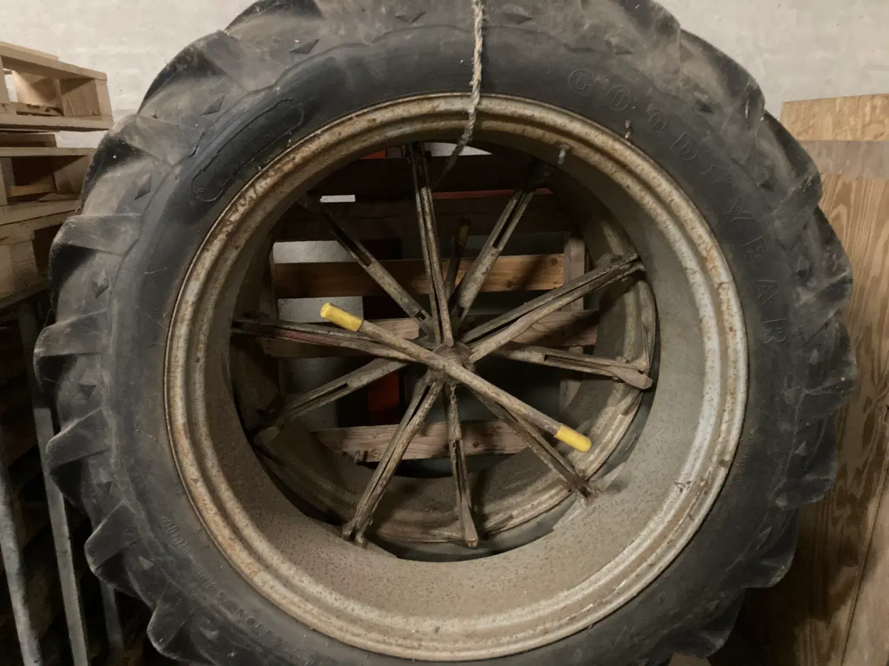 Billede 2 - Tvillinghjul til traktor