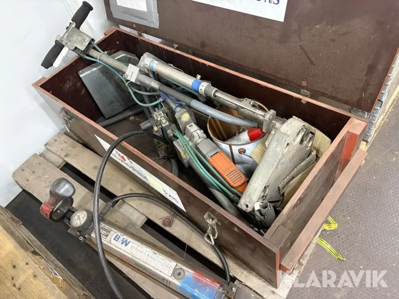 Billede 3 - Skruemaskine CF200 - hele sæt