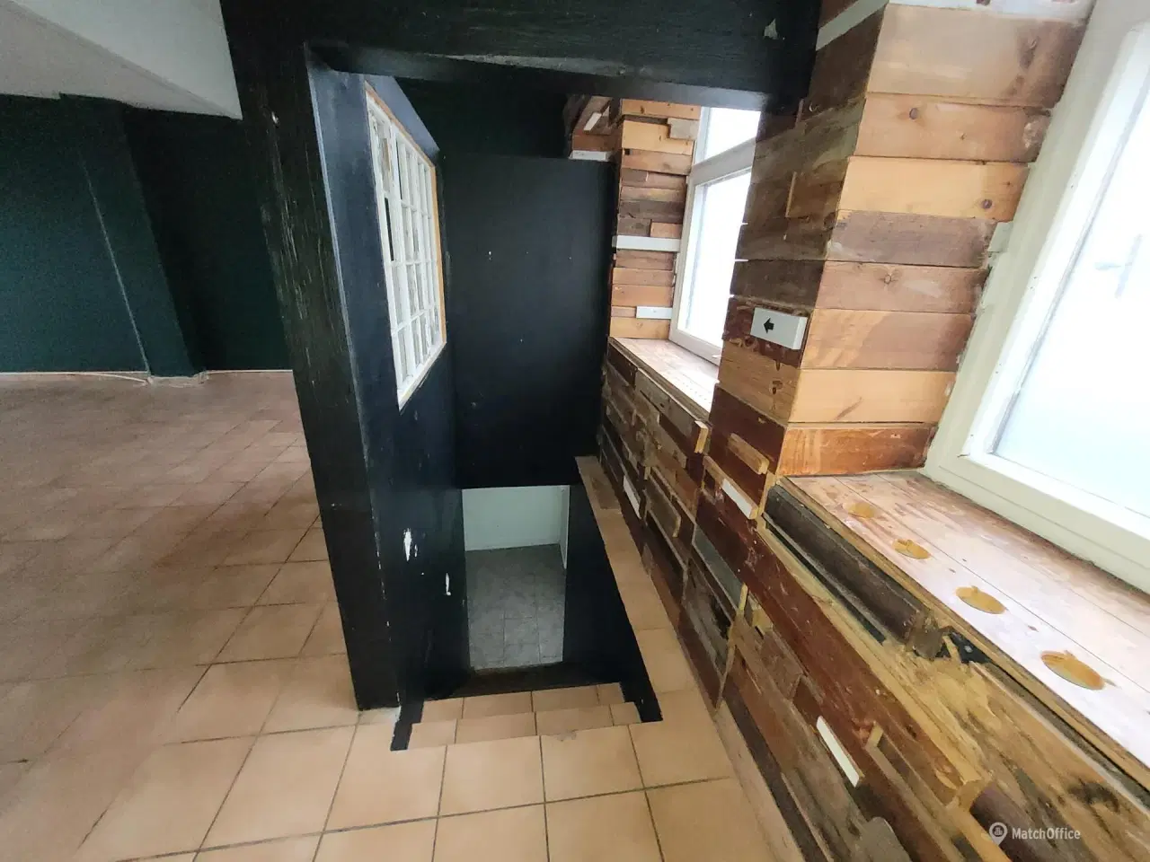 Billede 8 - Husum Torv - Butikslejemål