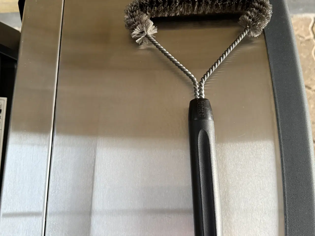 Billede 1 - Weber Grillbørste med rustfrie spiralbørster