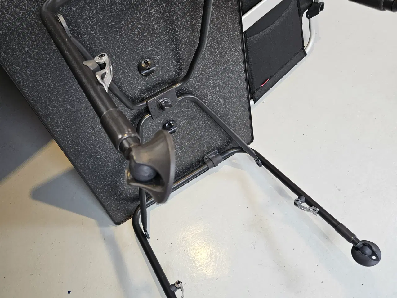 Billede 2 - Campingbord sælges 