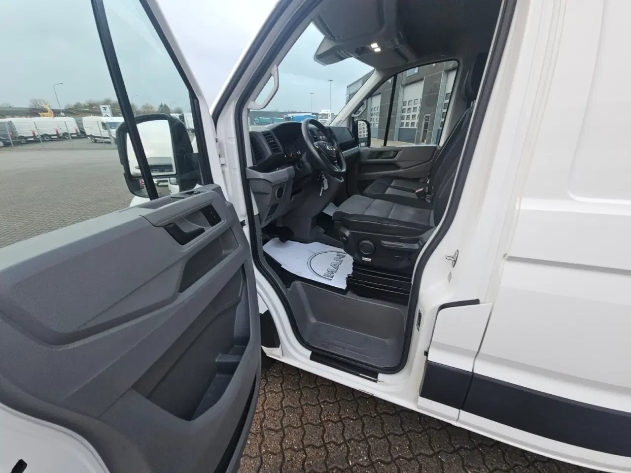 Billede 11 - MAN TGE 3.180 A8 L5H3, Kassevogn