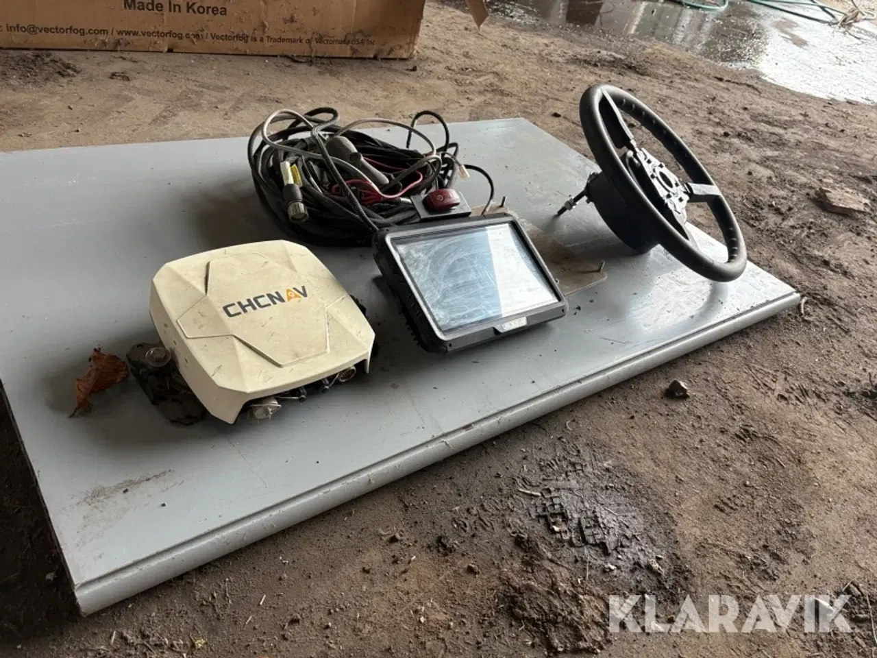 Billede 1 - GPS system til traktor Chcnav