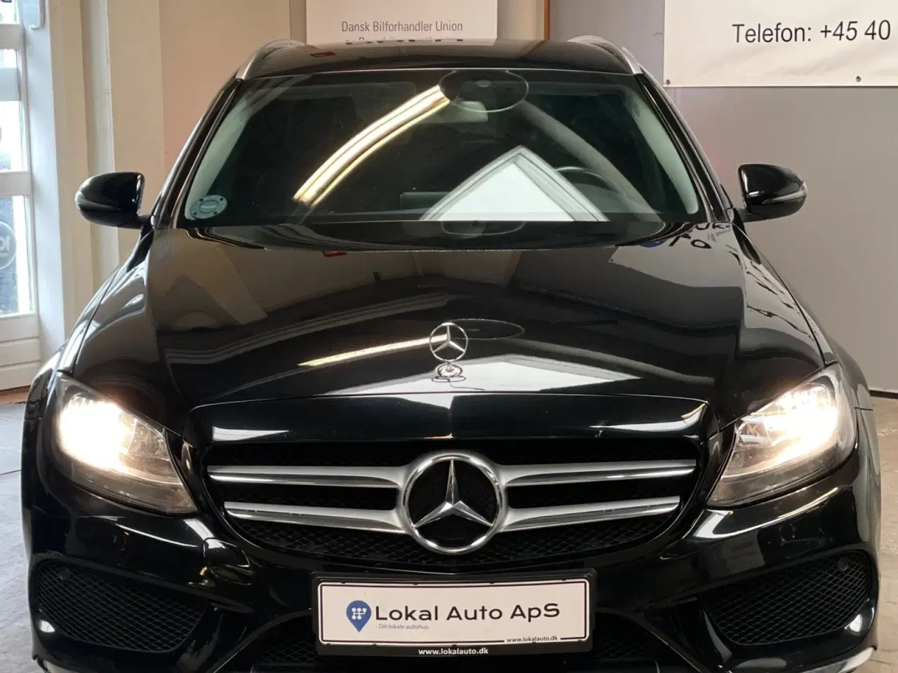 Billede 2 - Mercedes C220 d 2,2 AMG Line stc. aut.