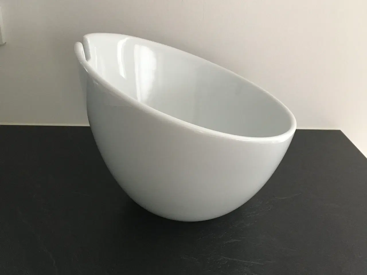 Billede 4 - Aida STEEL-FUNCTION SALATSKÅL I hvidt porcelæn