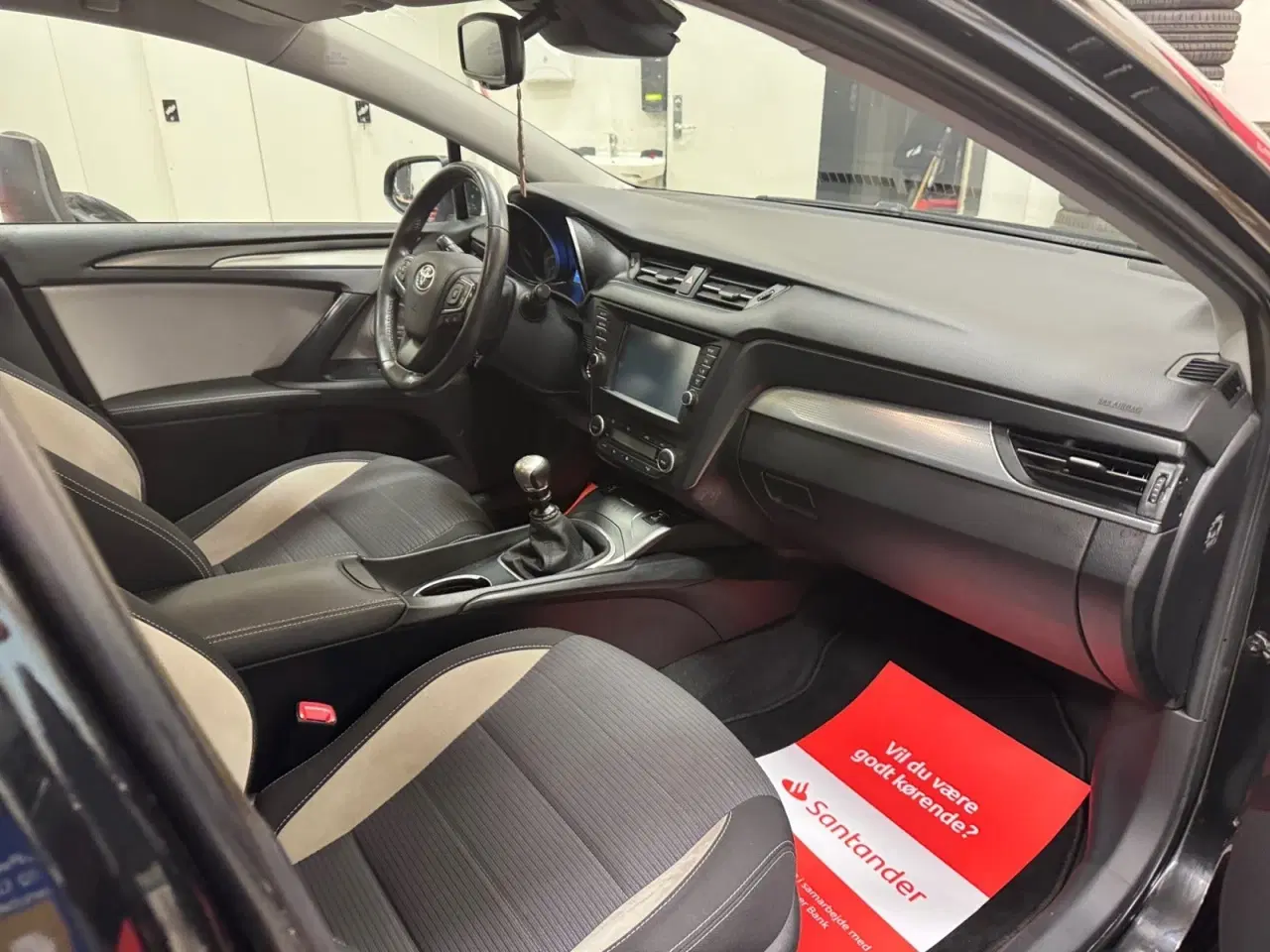 Billede 14 - Toyota Avensis 1,8 VVT-i T1 Touring Sports