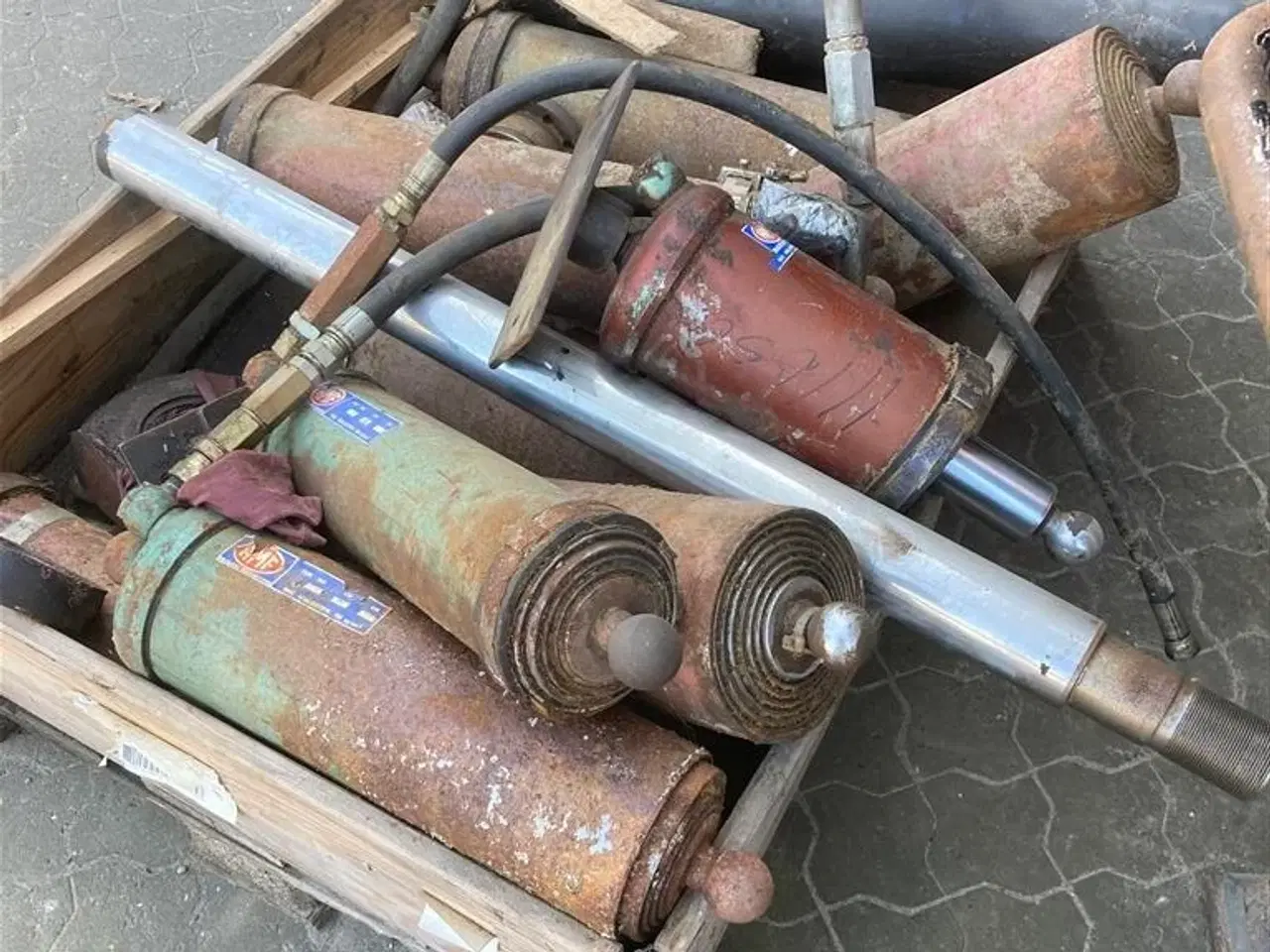 Billede 3 - - - - HMF diverse tipcylindre 11 stk a 1000 kr.