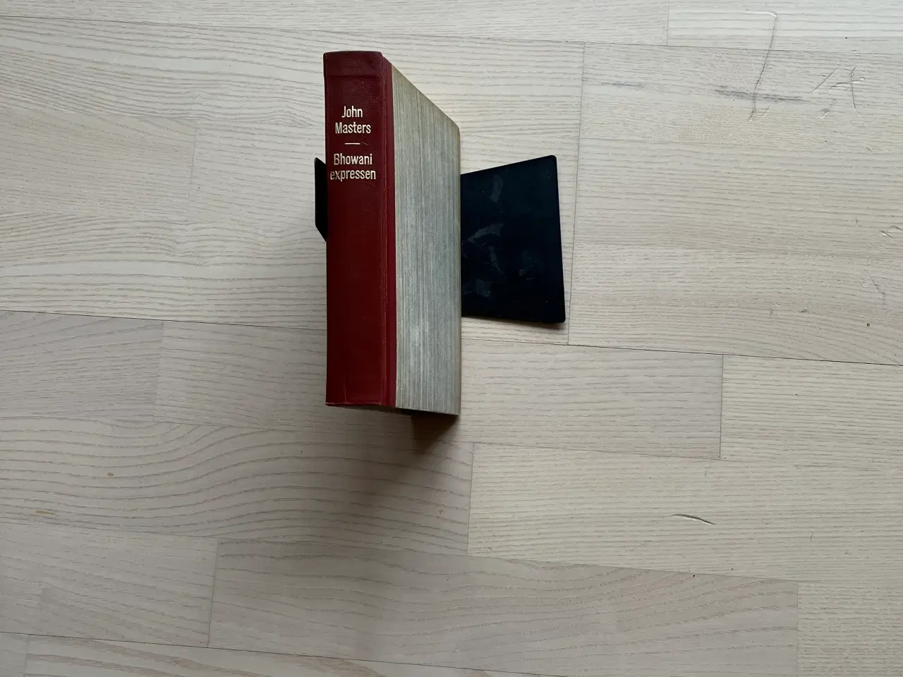 Billede 1 - Bhowani Expressen - af John Masters