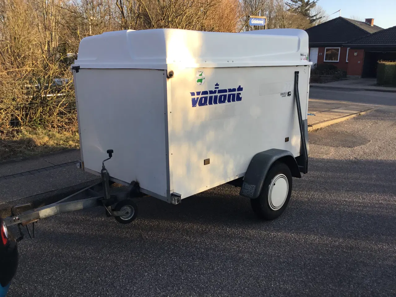 Billede 1 - Variant lukket trailer m/ Hard top.