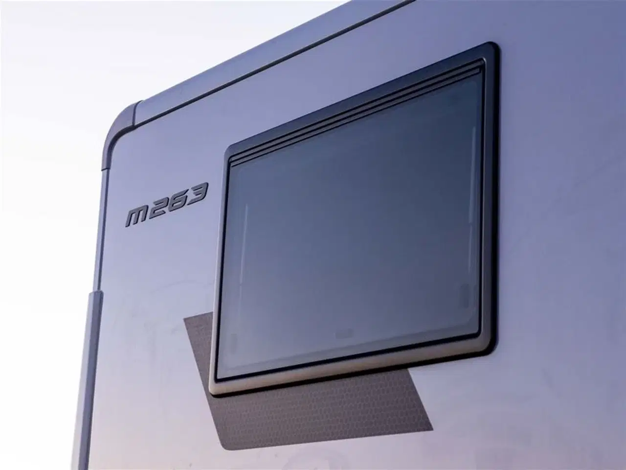 Billede 35 - 2026 - Benimar Mileo 263   Skandinavisk design og komfort året rundt