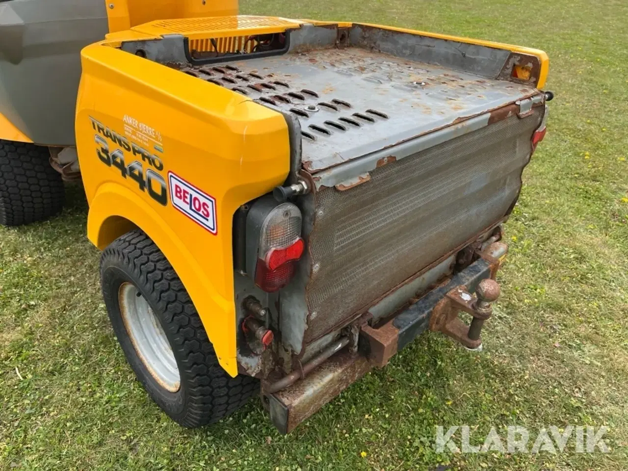 Billede 4 - Redskabsbærer Belos 3440 trana PRO med kost
