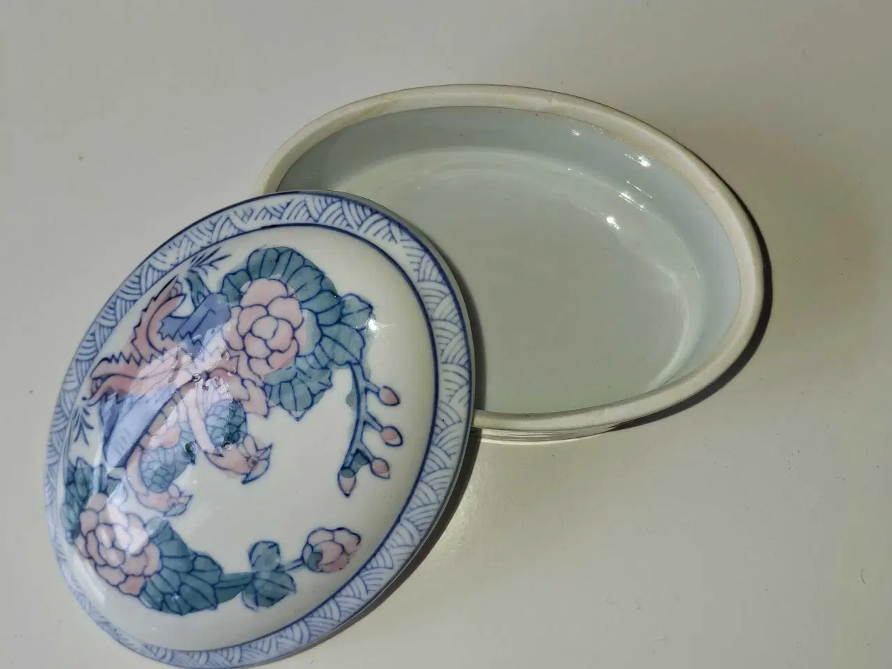 Billede 1 - Porcelæns skrin
