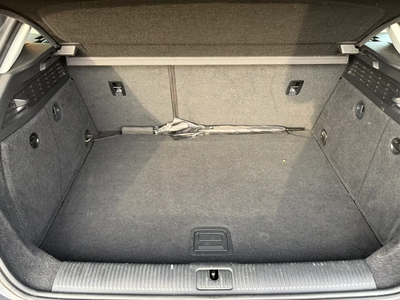 Billede 8 - Velholdt Audi A3 etron