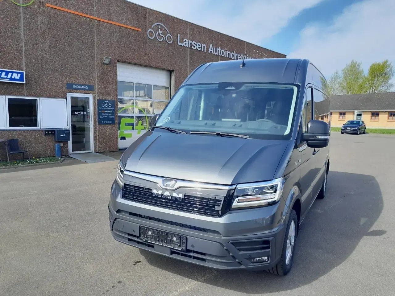 Billede 3 - MAN TGE 2,0 3.140 Kombi L3H2 aut. FWD