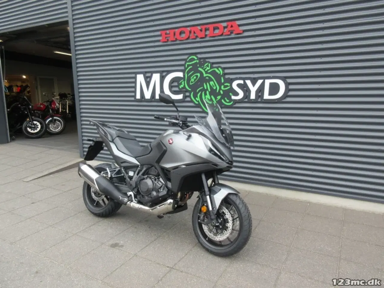 Billede 2 - Honda NT 1100 A MC-SYD BYTTER GERNE  5 ÅRS FABRIKS GARANTI
