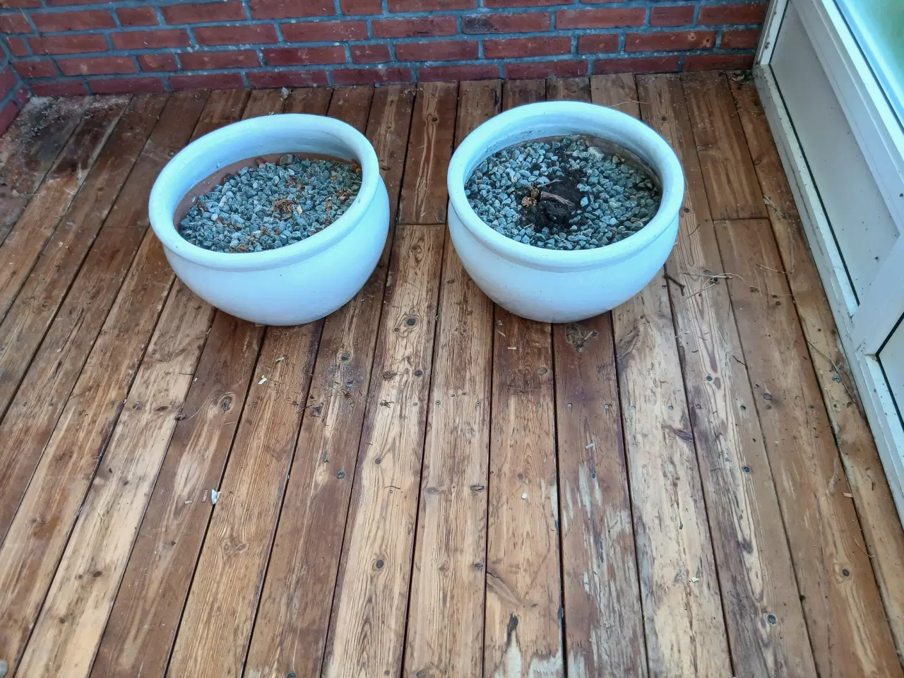 Billede 1 - To frostsikre krukker