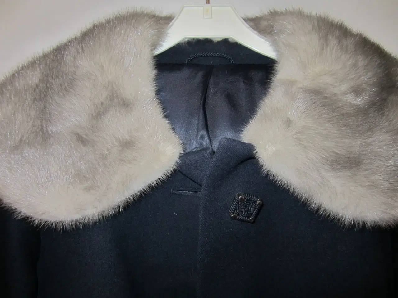Billede 1 - Retro frakke i uld med mink