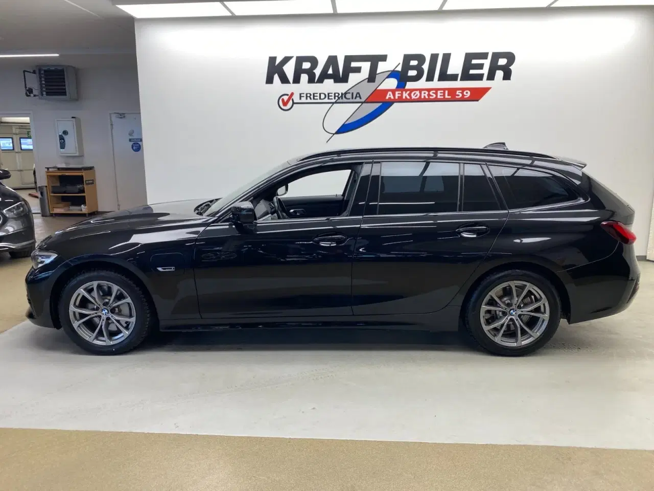 Billede 7 - BMW 330e 2,0 Touring Sport Line aut.